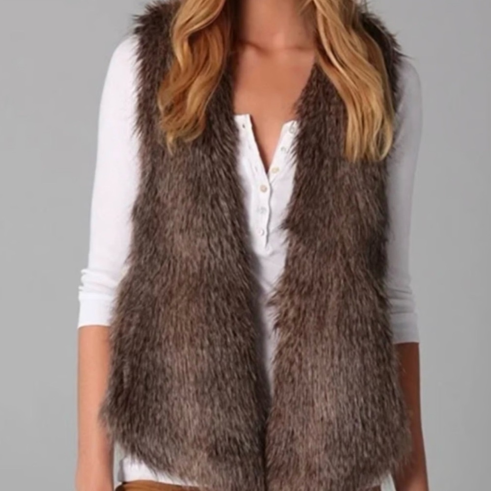 Ella Moss Boho Chic Faux Fur Vest Crocheted Back